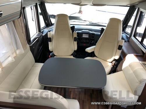 LAIKA ECOVIP 690 FULL OPTIONAL 150 CV 699 CM GARAG