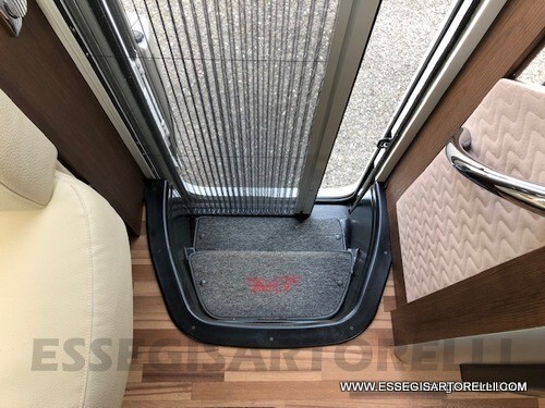 LAIKA ECOVIP 690 FULL OPTIONAL 150 CV 699 CM GARAG