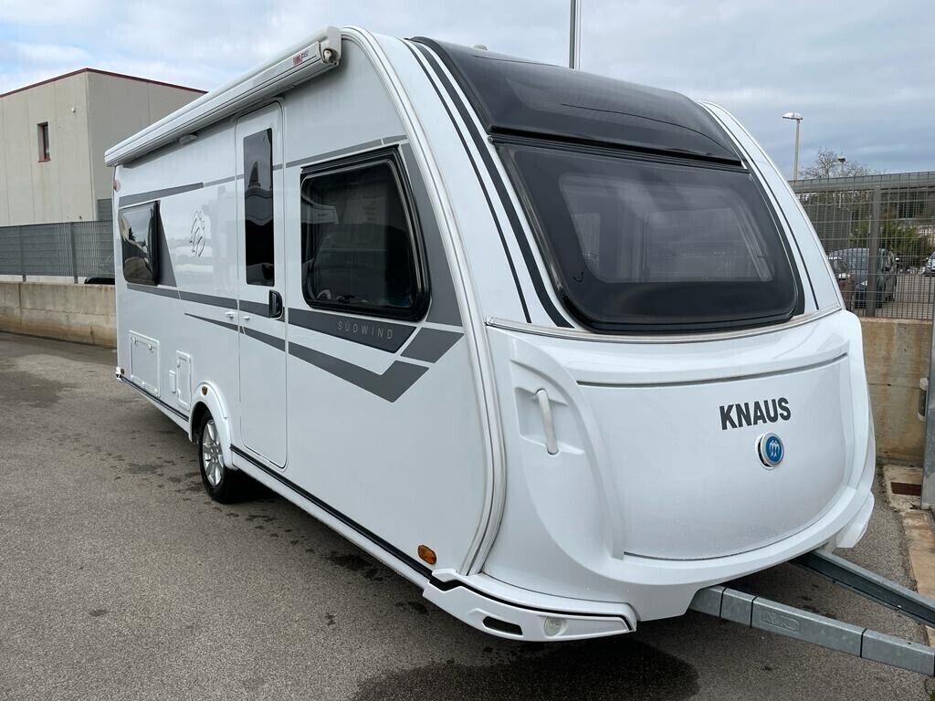 KNAUS SUDWIND 550 UE LETTI GEMELLI