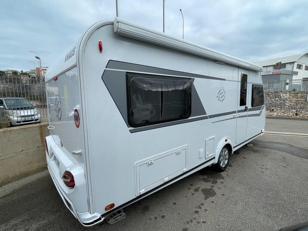 KNAUS SUDWIND 550 UE LETTI GEMELLI