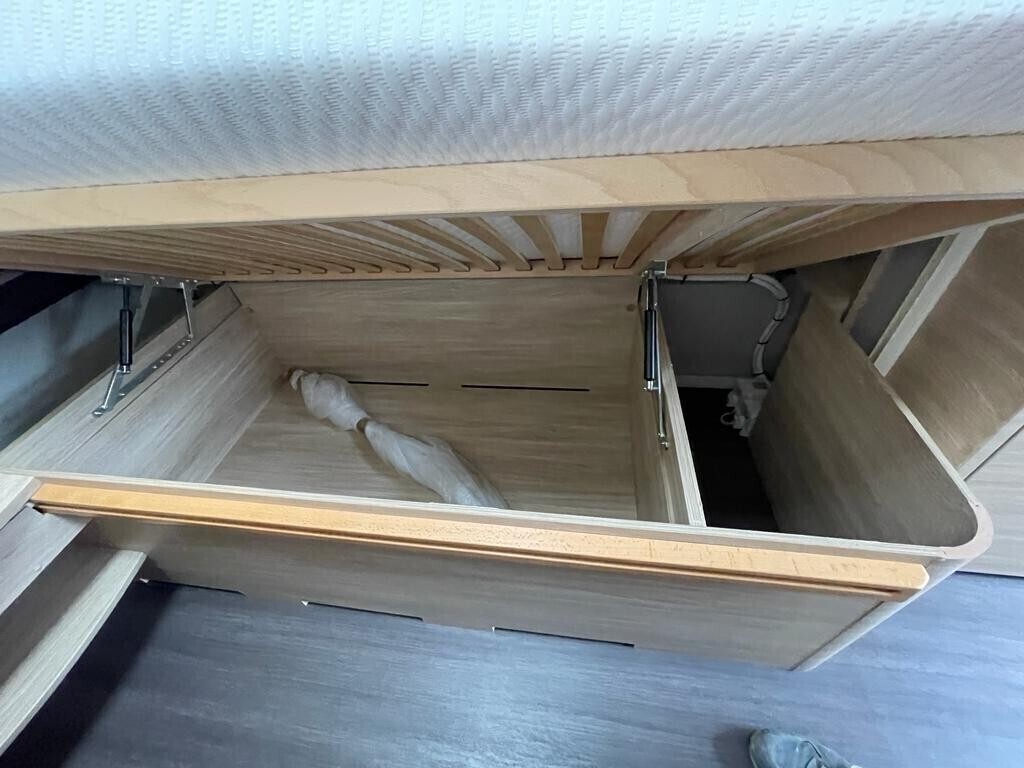 KNAUS SUDWIND 550 UE LETTI GEMELLI