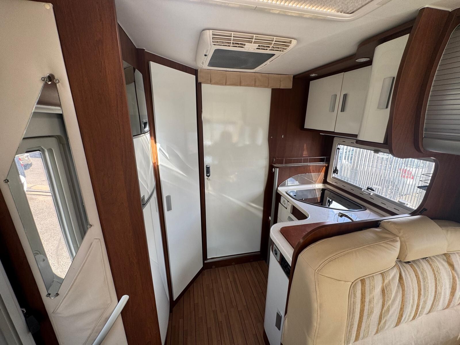 ELNAGH MAGNUM 70 LETTO MATRIMONIALE