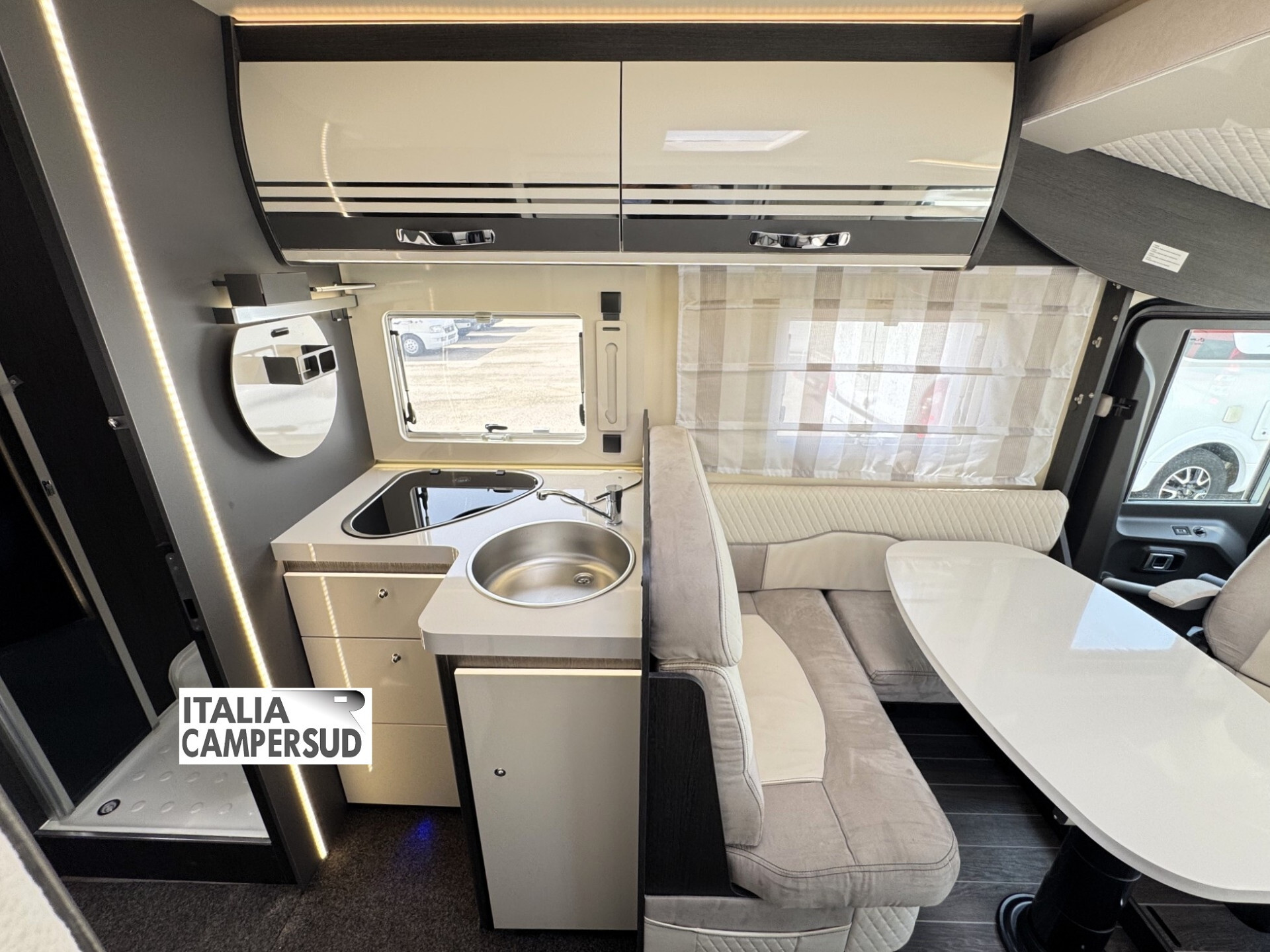 Camper Ci Magis 84 Integral Motorhome Fiat Ducato 