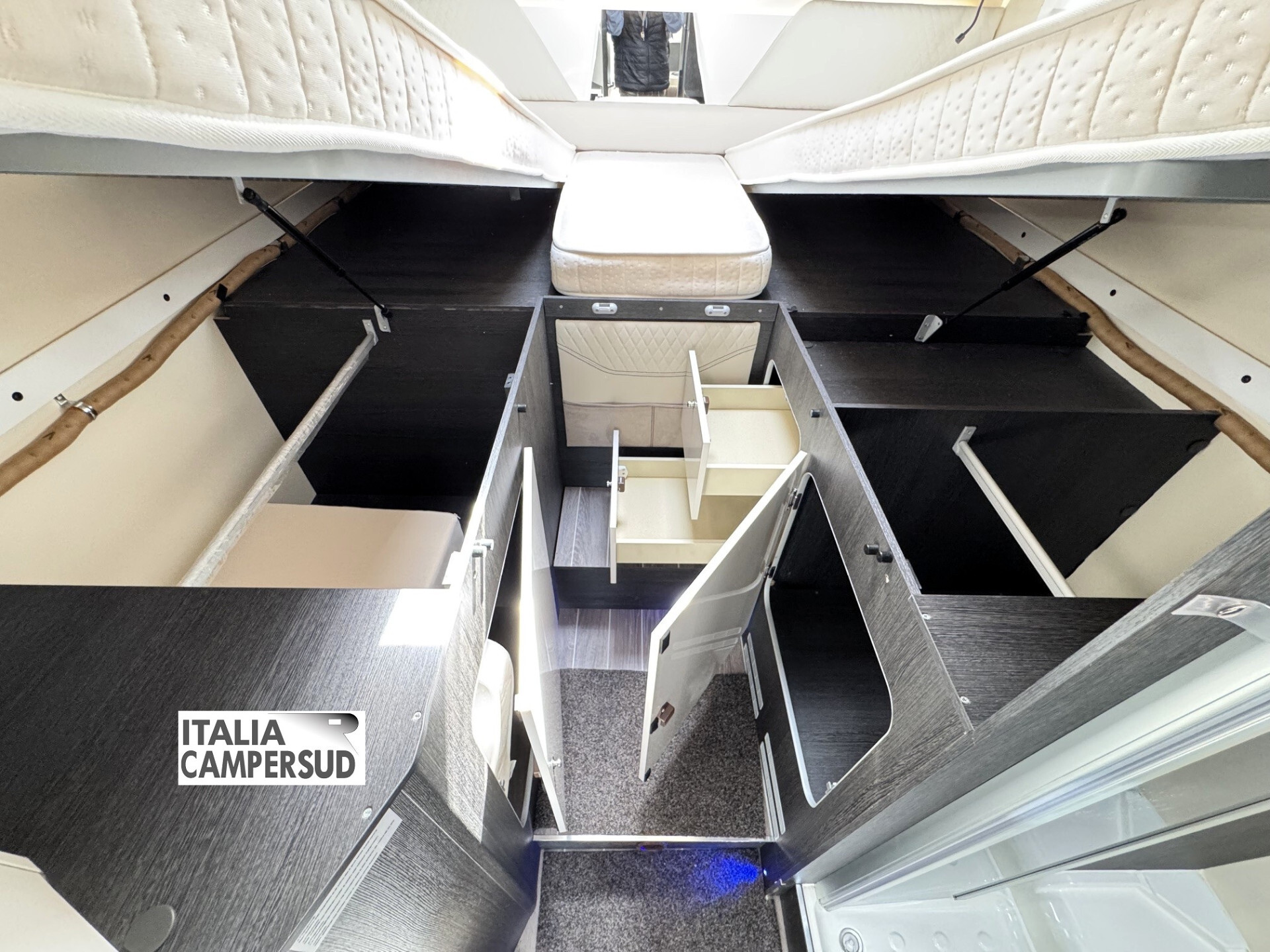 Camper Ci Magis 84 Integral Motorhome Fiat Ducato 
