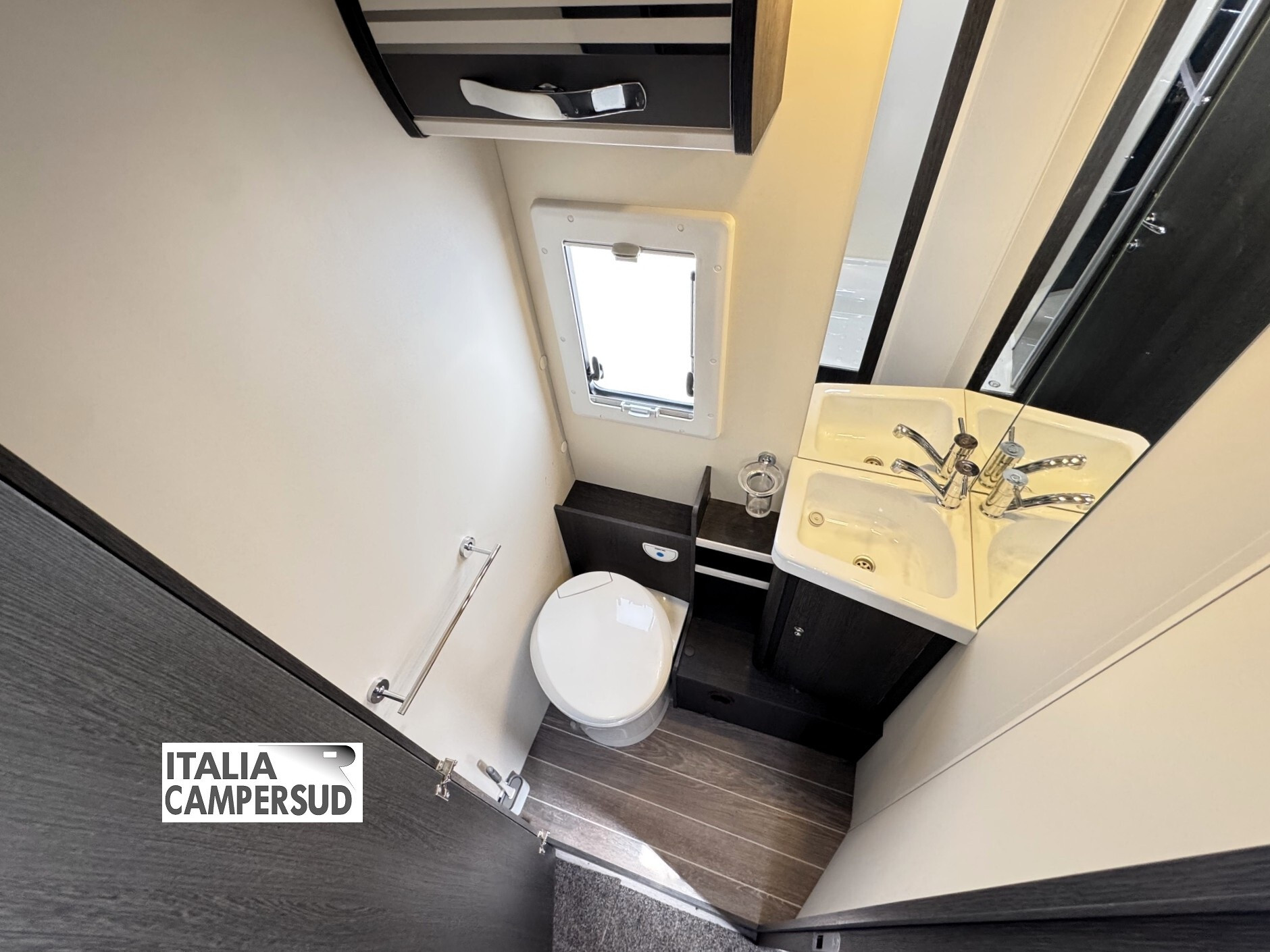 Camper Ci Magis 84 Integral Motorhome Fiat Ducato 