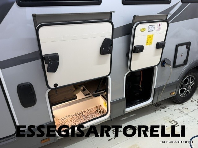 ARCA EUROPA H 745 GLC 180 POWER AUTOMATICO FULL MO