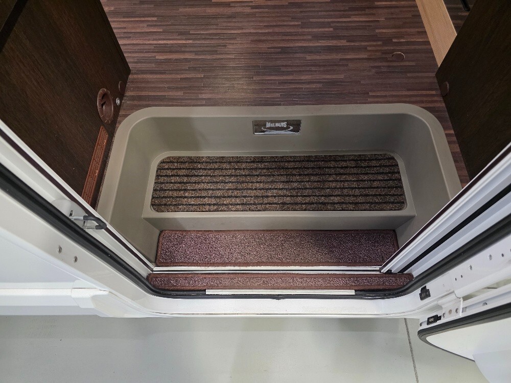 CAMPER MCLOUIS MC4 231