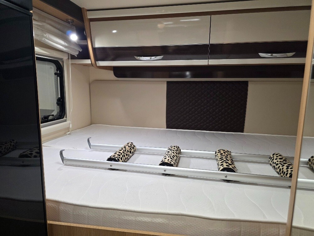 CAMPER MCLOUIS MC4 231