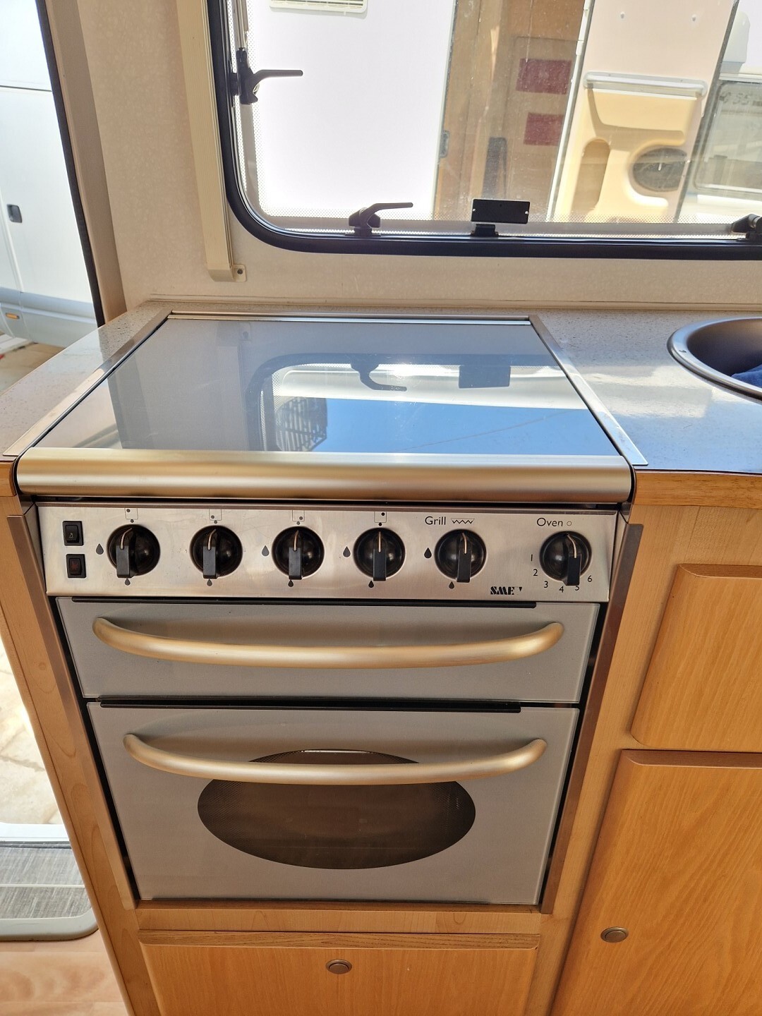 Mclouis TANDY PLUS 610 con A/C cabina guida