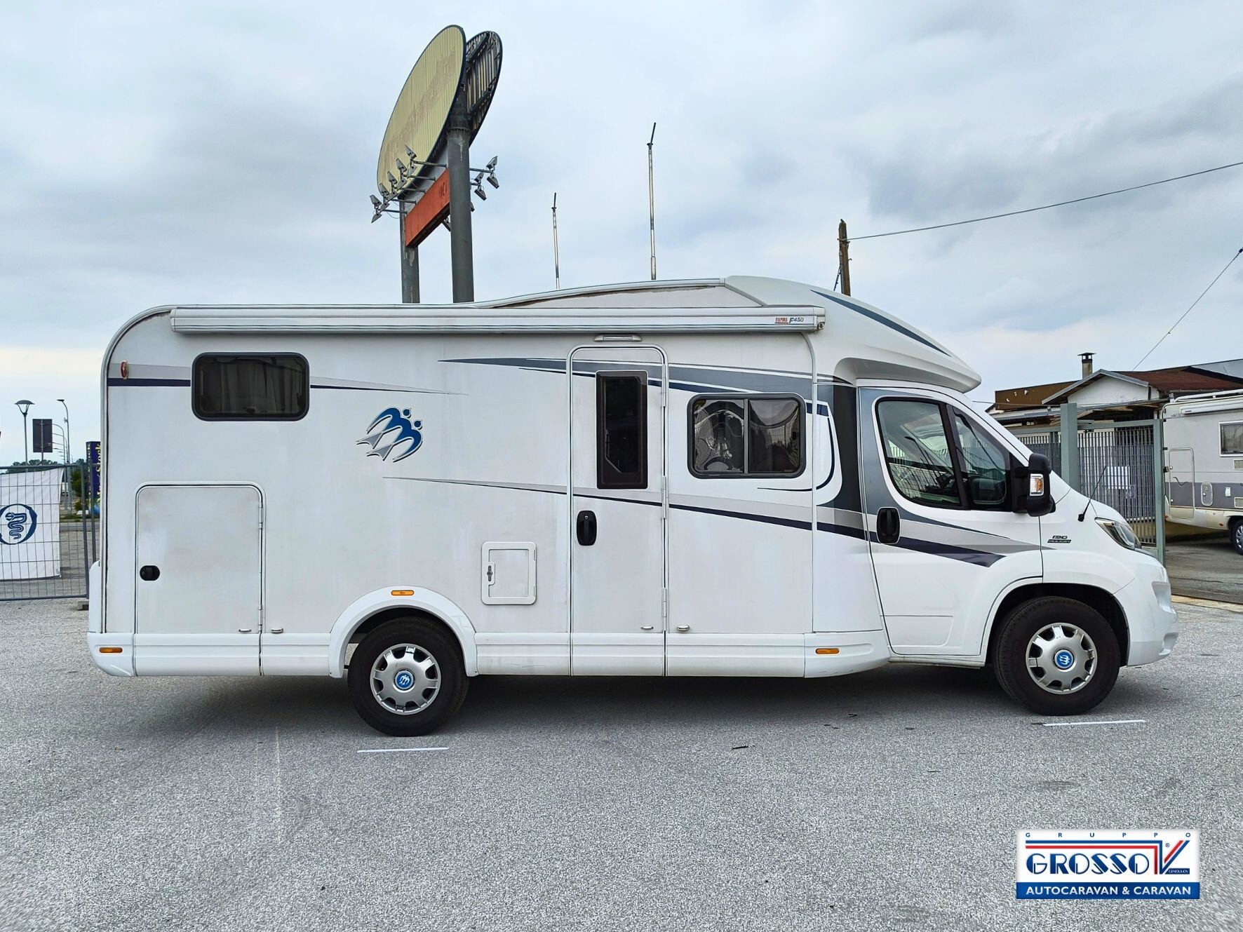 Knaus SKY WAVE 650 MG DUCATO 2300 130 CV