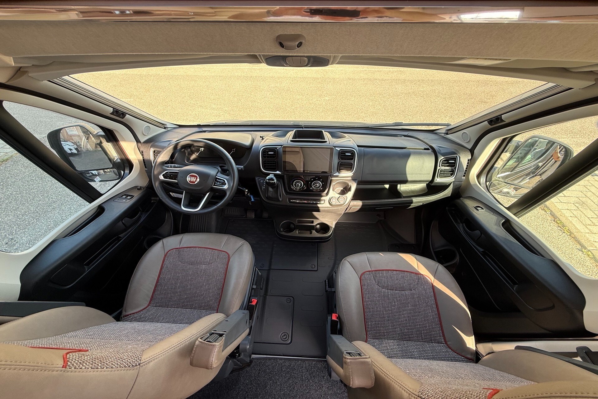Malibu Van Confort GT 640 LE charming
