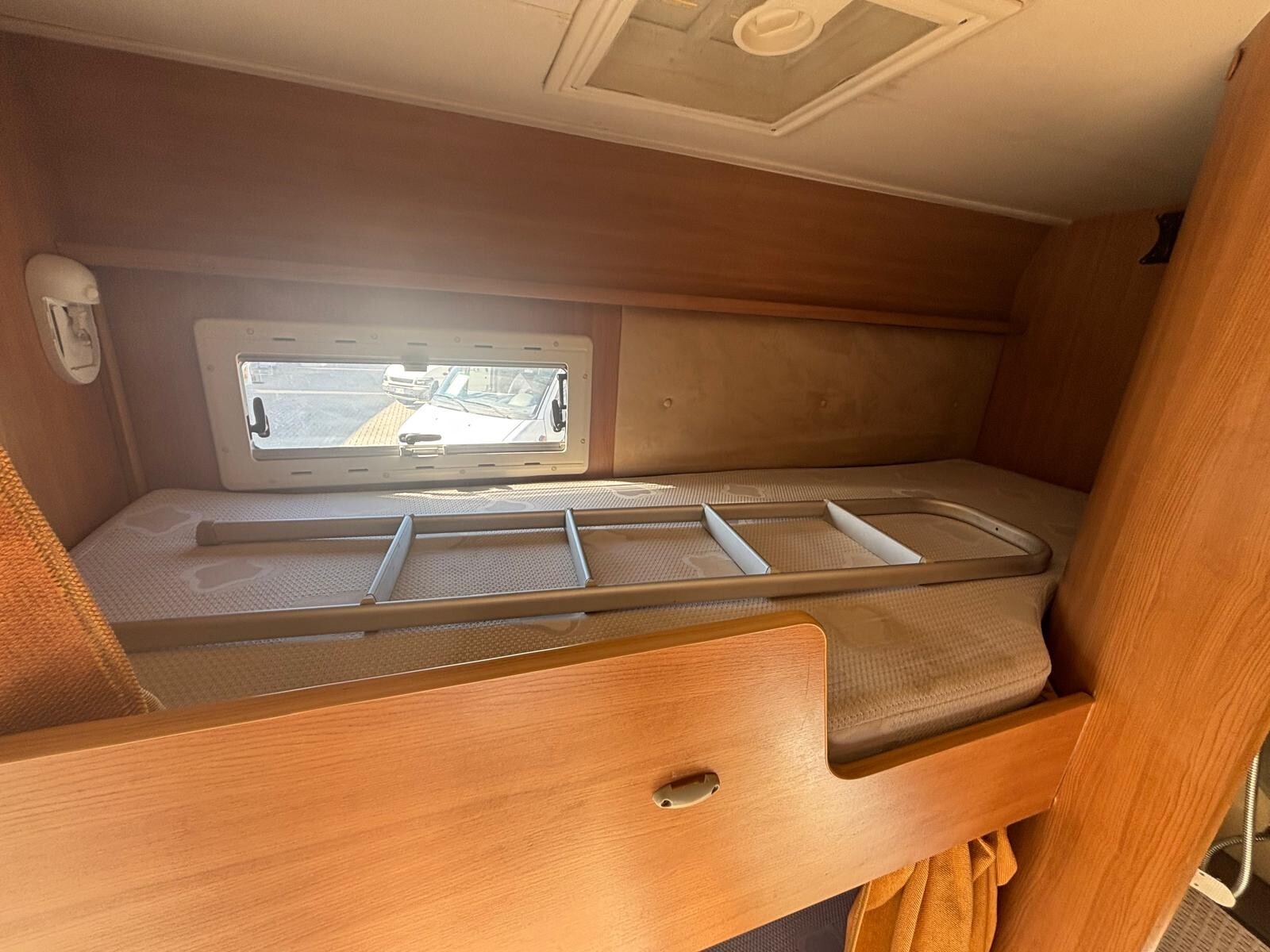 Challenger 55 camper