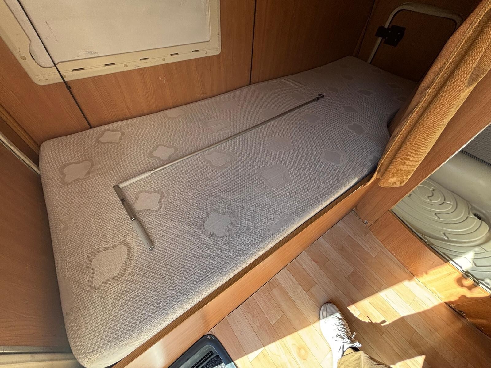 Challenger 55 camper