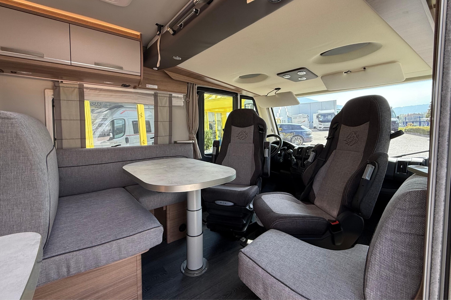 Knaus L!ve I 650 MEG