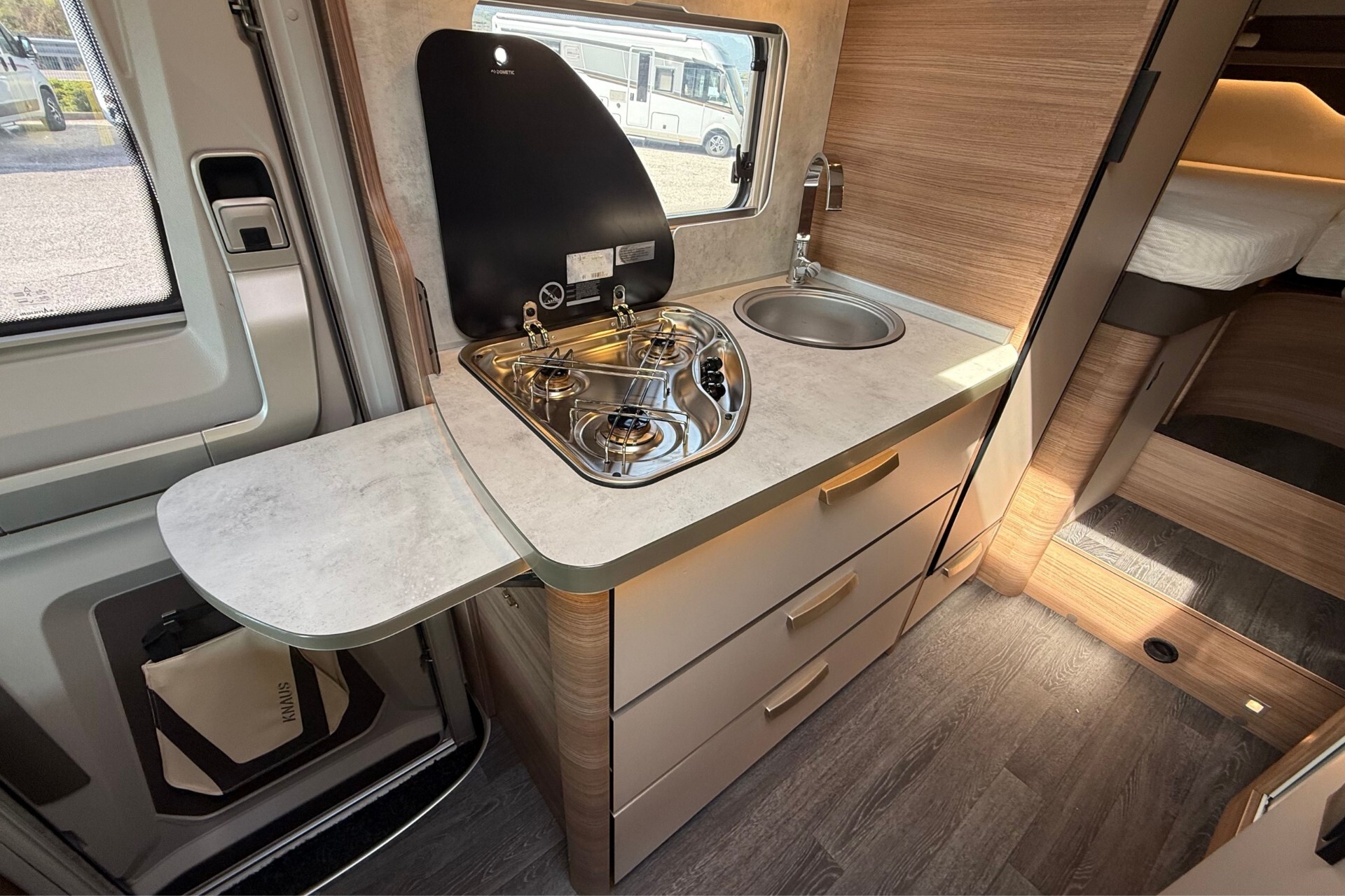 Knaus L!ve I 650 MEG