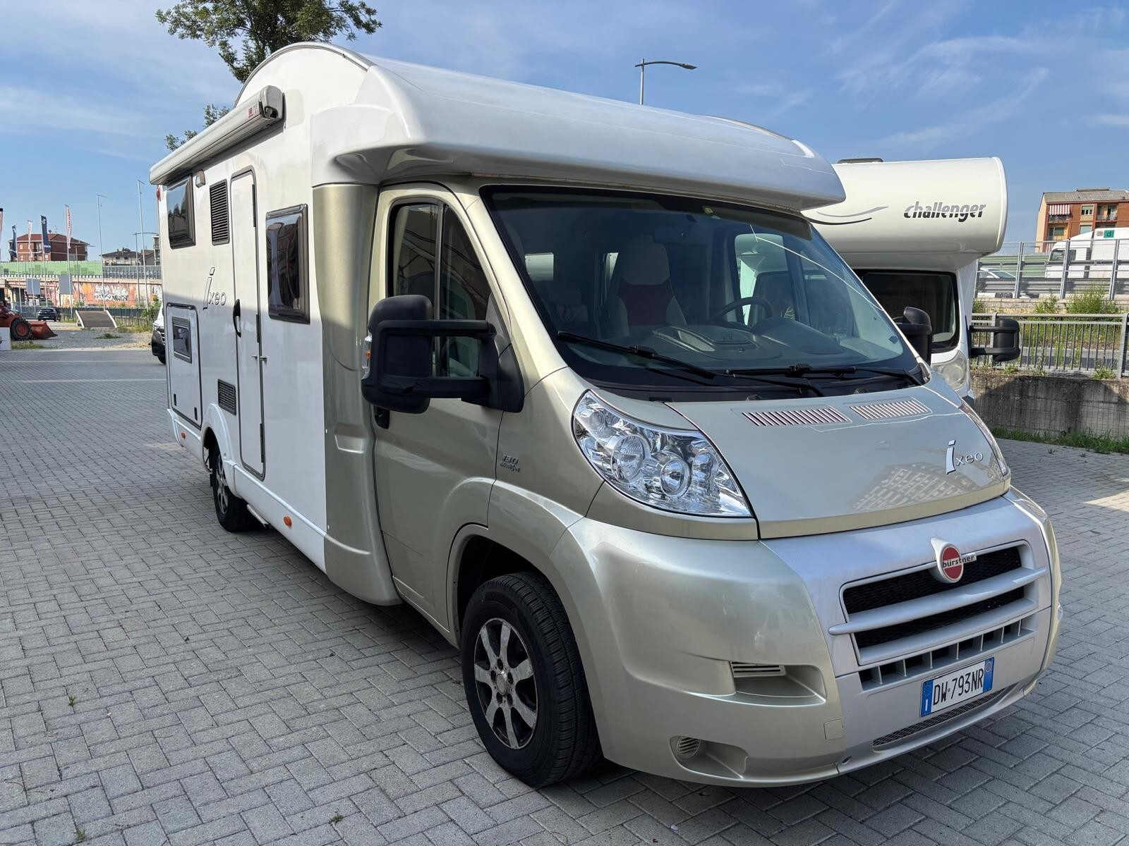 Bürstner Ixeo 666 camper