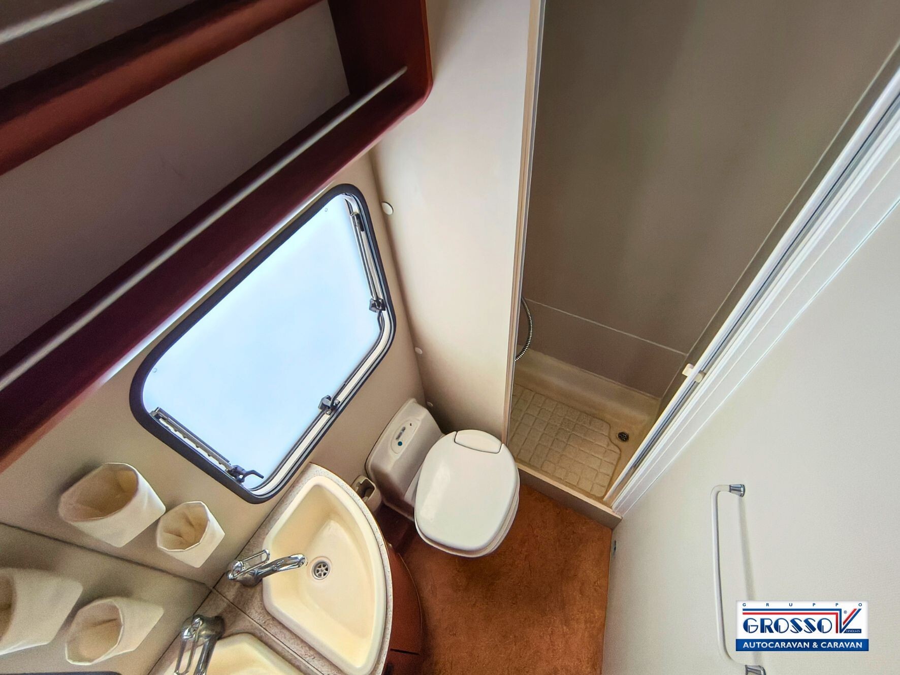 Elnagh DUKE 420 L DUCATO 2300 130 CV