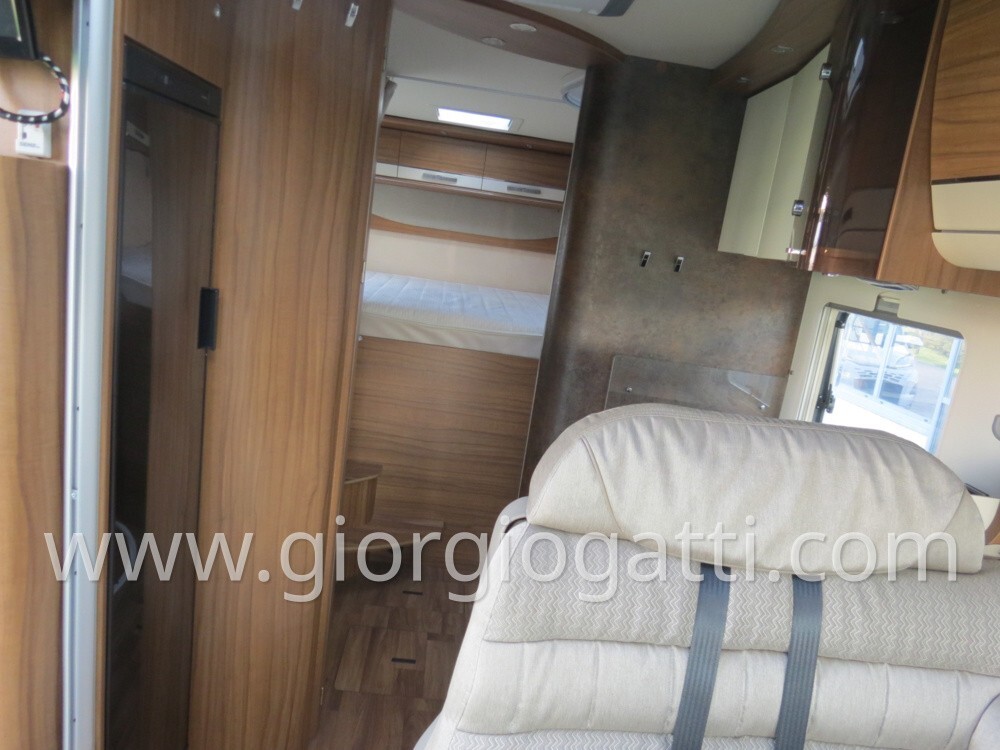 HYMER B-KLASSE 594 PREMIUM LINE CON GARAGE