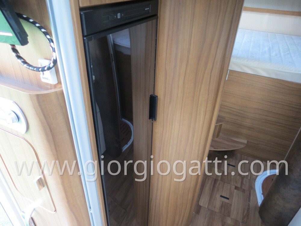 HYMER B-KLASSE 594 PREMIUM LINE CON GARAGE