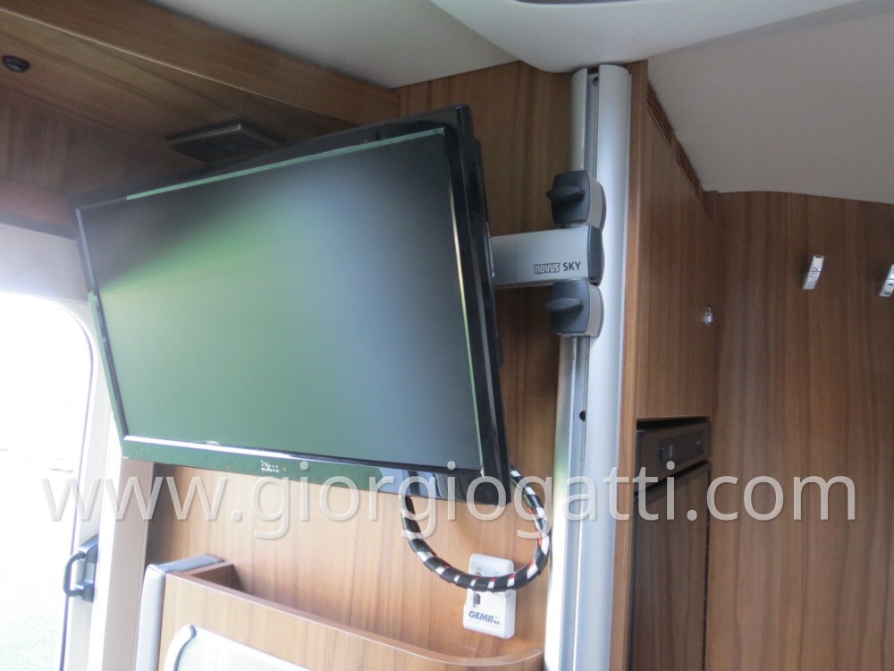 HYMER B-KLASSE 594 PREMIUM LINE CON GARAGE