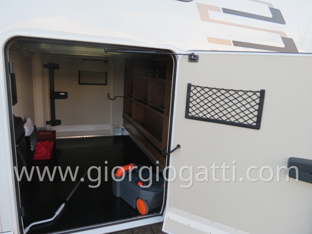 HYMER B-KLASSE 594 PREMIUM LINE CON GARAGE