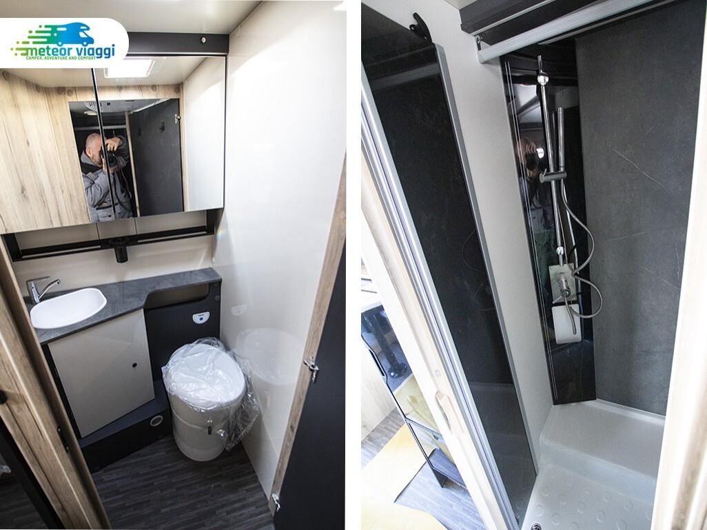 Camper Semintegrale 4 posti Elnagh T-Loft 582 - Le