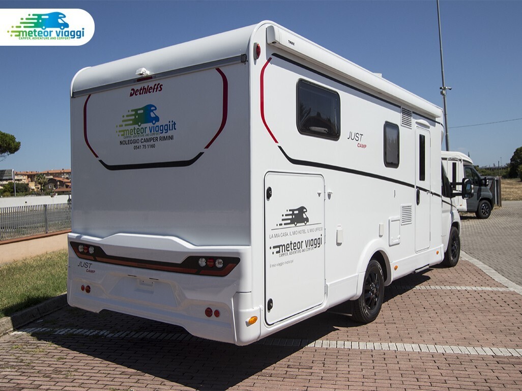 Camper Semintegrale Dethleffs Just Camp 7052 EB Le
