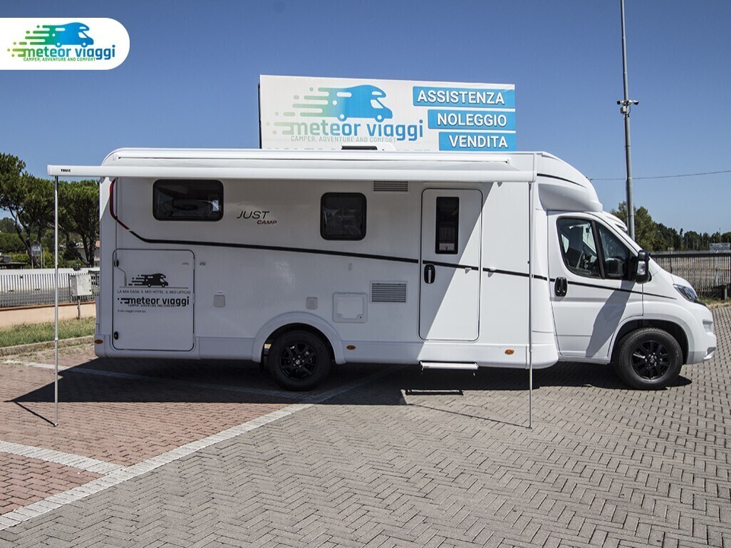 Camper Semintegrale Dethleffs Just Camp 7052 EB Le