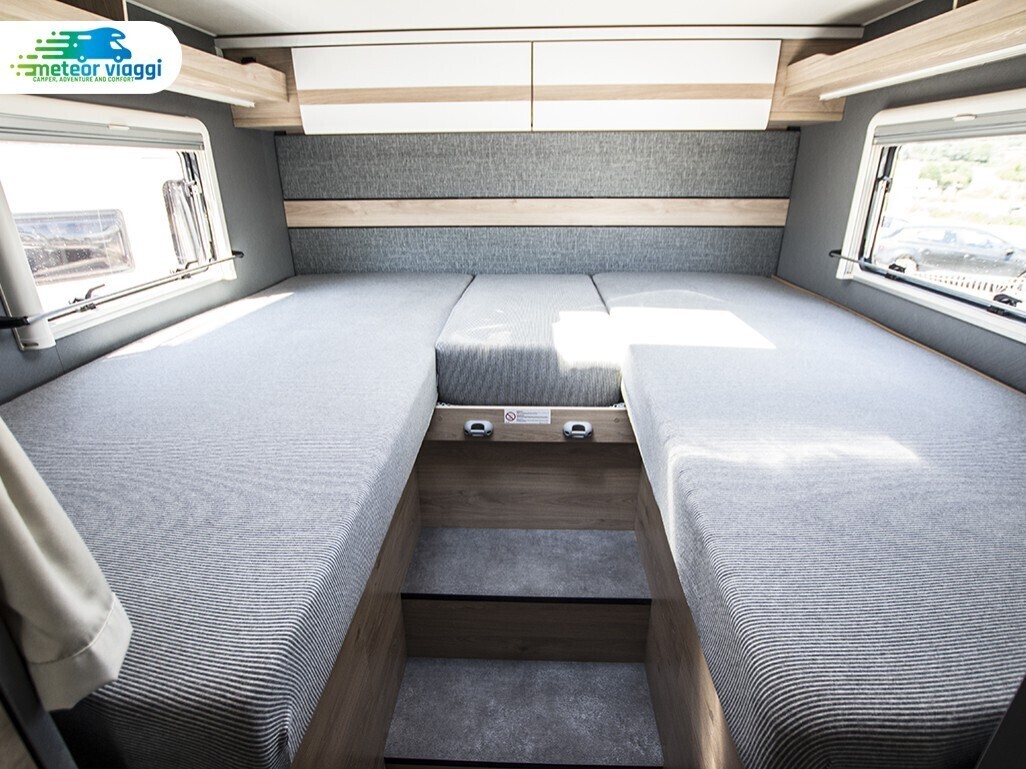 Camper Semintegrale Dethleffs Just Camp 7052 EB Le