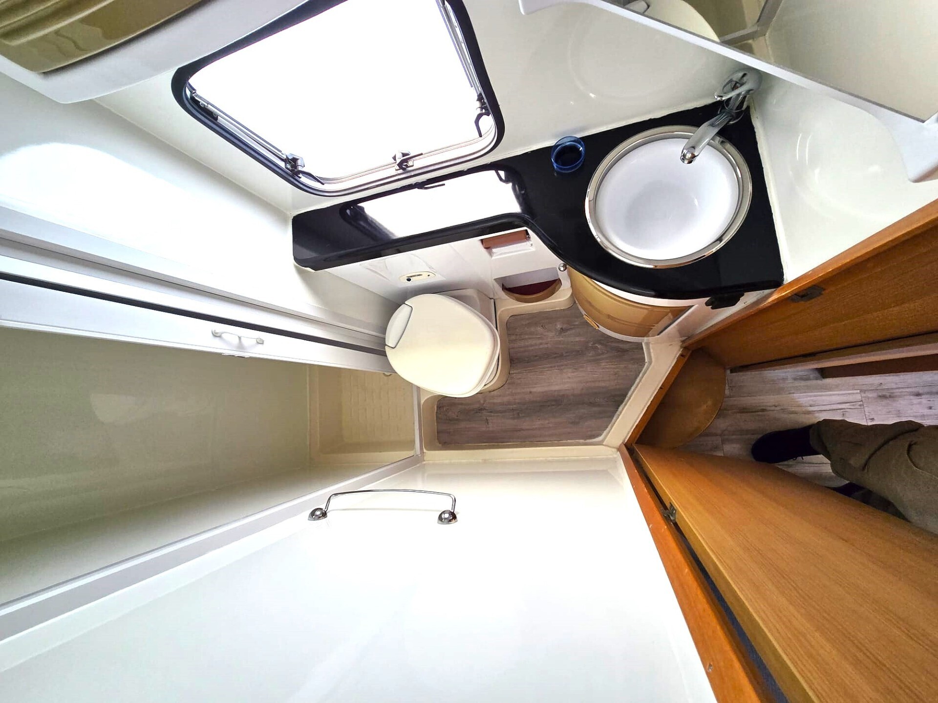Rimor NG 16 P CAMPER SEMINTEGRALE CON PORTAMOTO