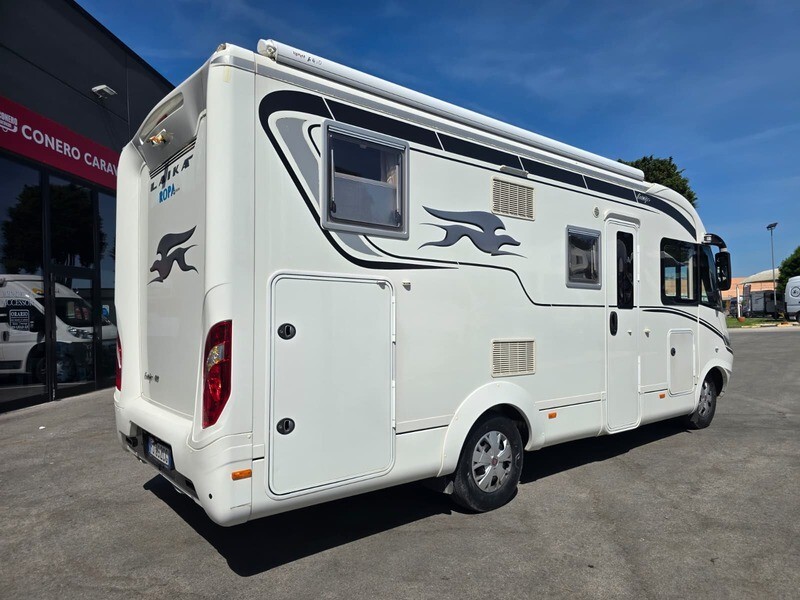 Laika ECOVIP 609 MOTORHOME LETTI GEMELLI E GARAGE 
