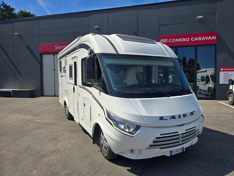 Laika ECOVIP 609 MOTORHOME LETTI GEMELLI E GARAGE 