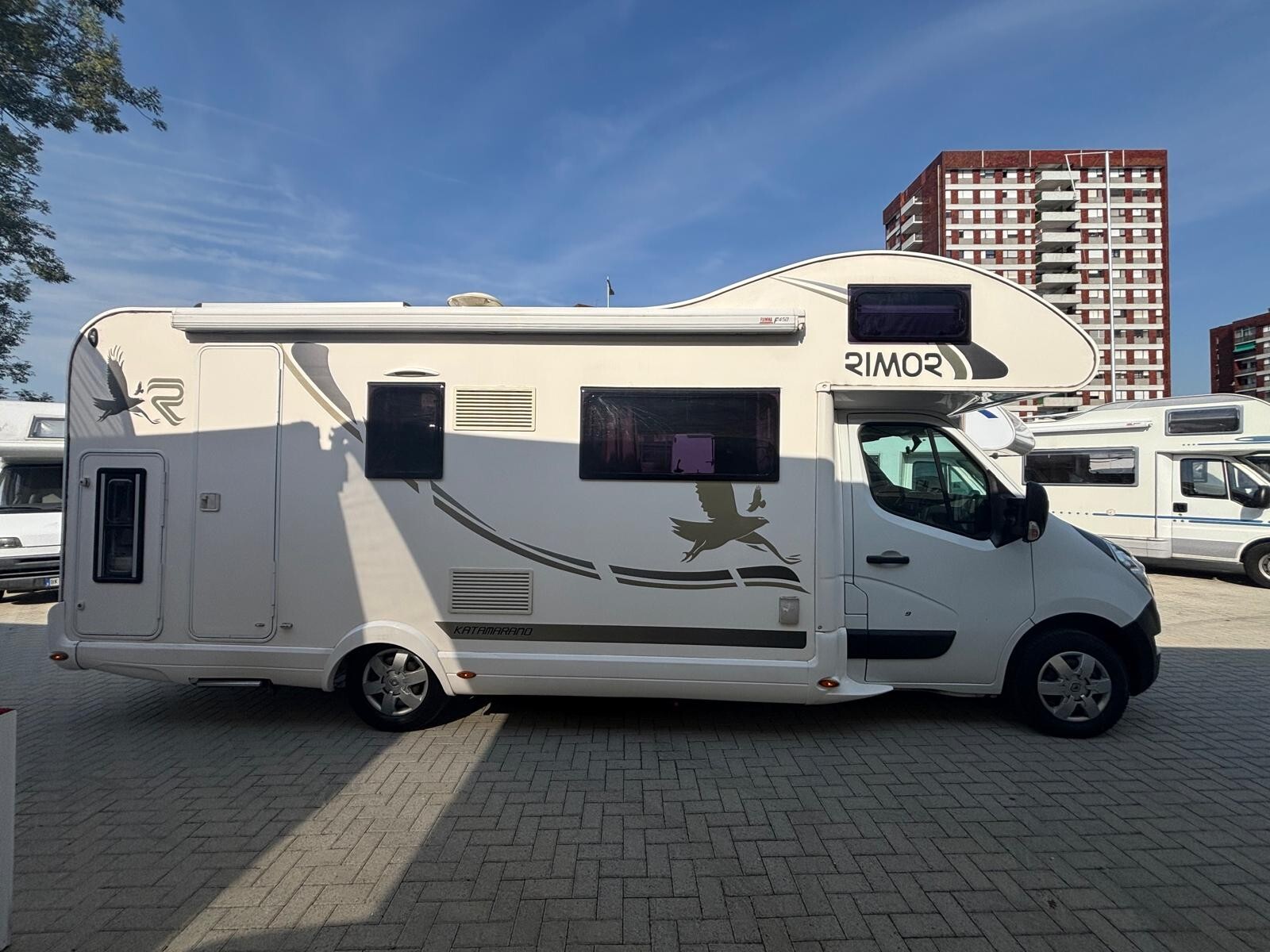 Rimor Katamarano 9 camper