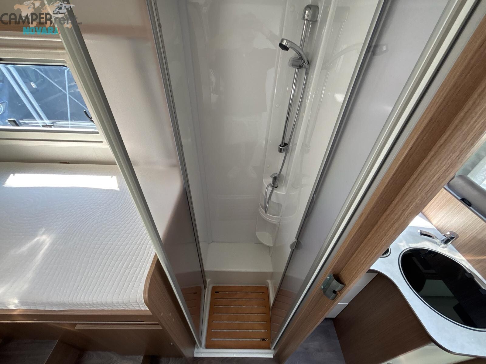 CARADO T447 EDITION 5 BY HYMER - SEMINTEGRALE CON 