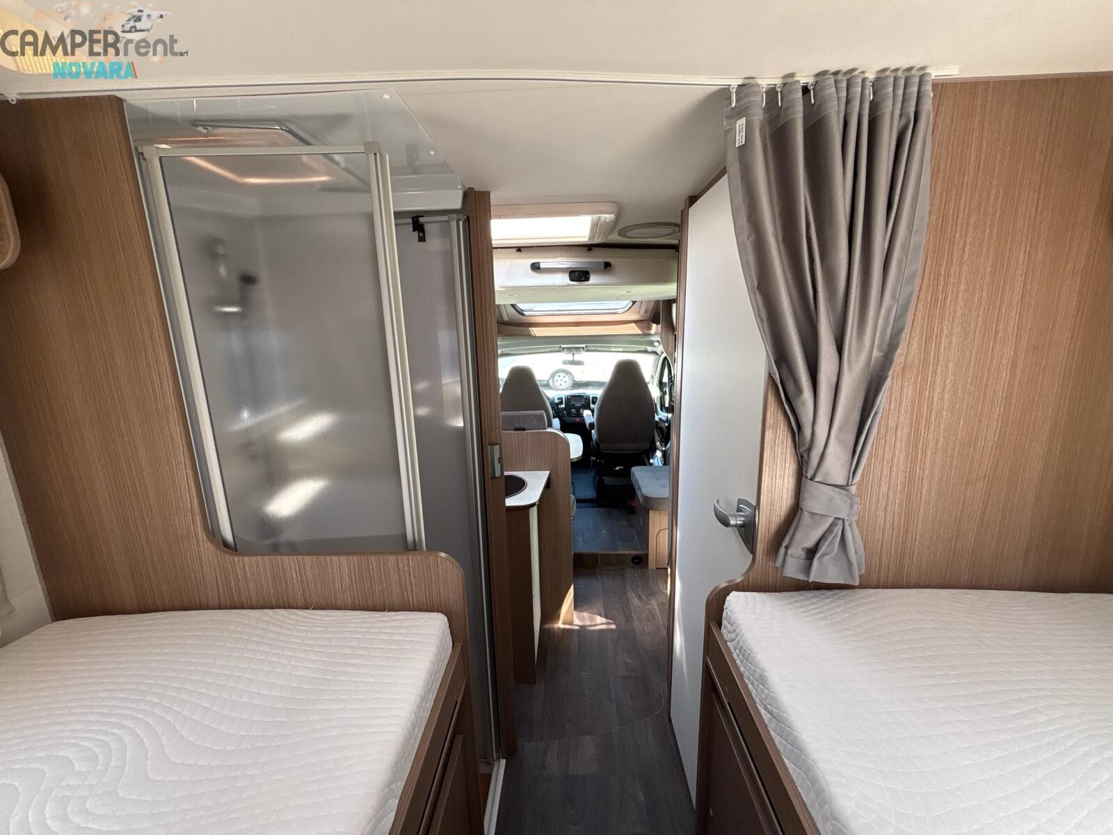 CARADO T447 EDITION 5 BY HYMER - SEMINTEGRALE CON 