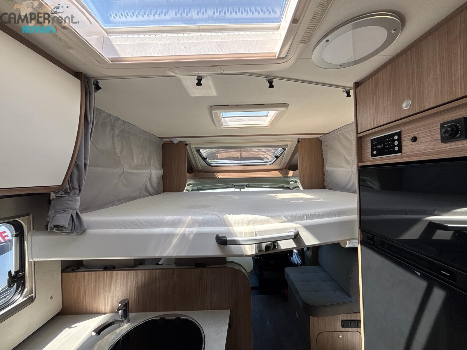 CARADO T447 EDITION 5 BY HYMER - SEMINTEGRALE CON 