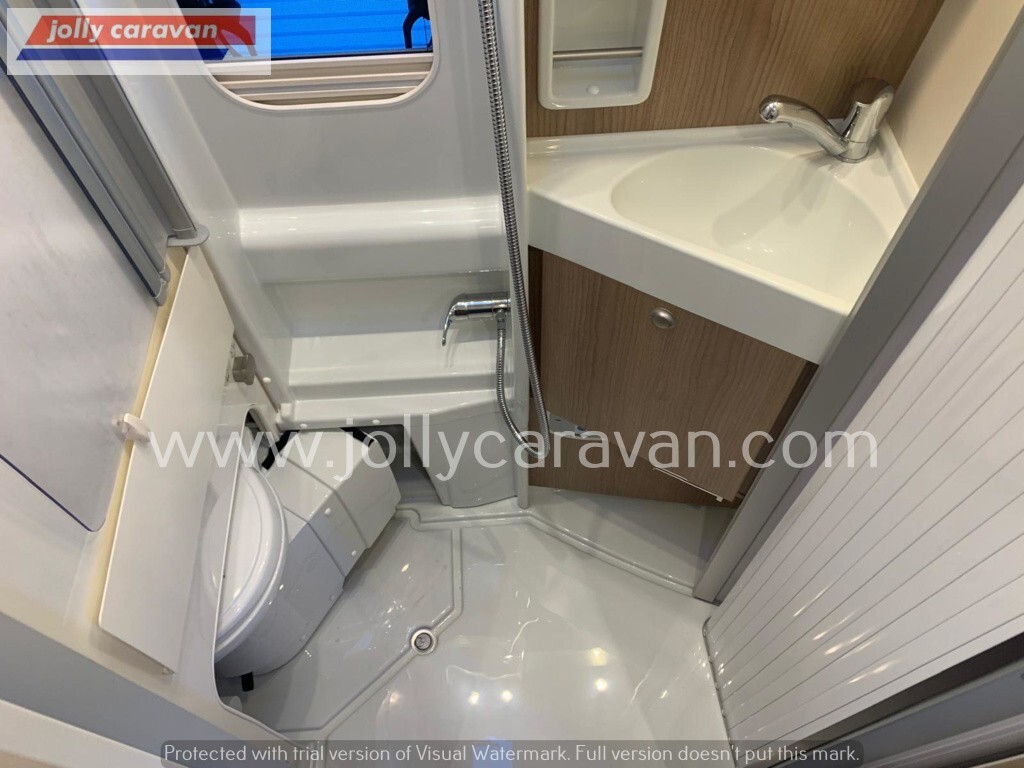 Malibu Van 600 DB K Diversity Skyview