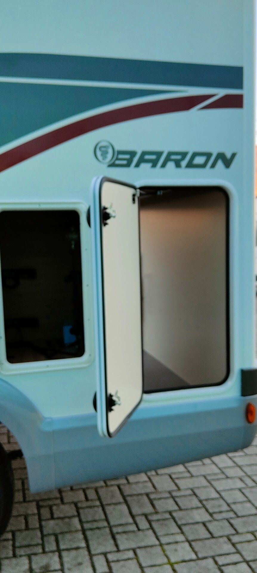 Elnagh Baron 531 Semintegrale