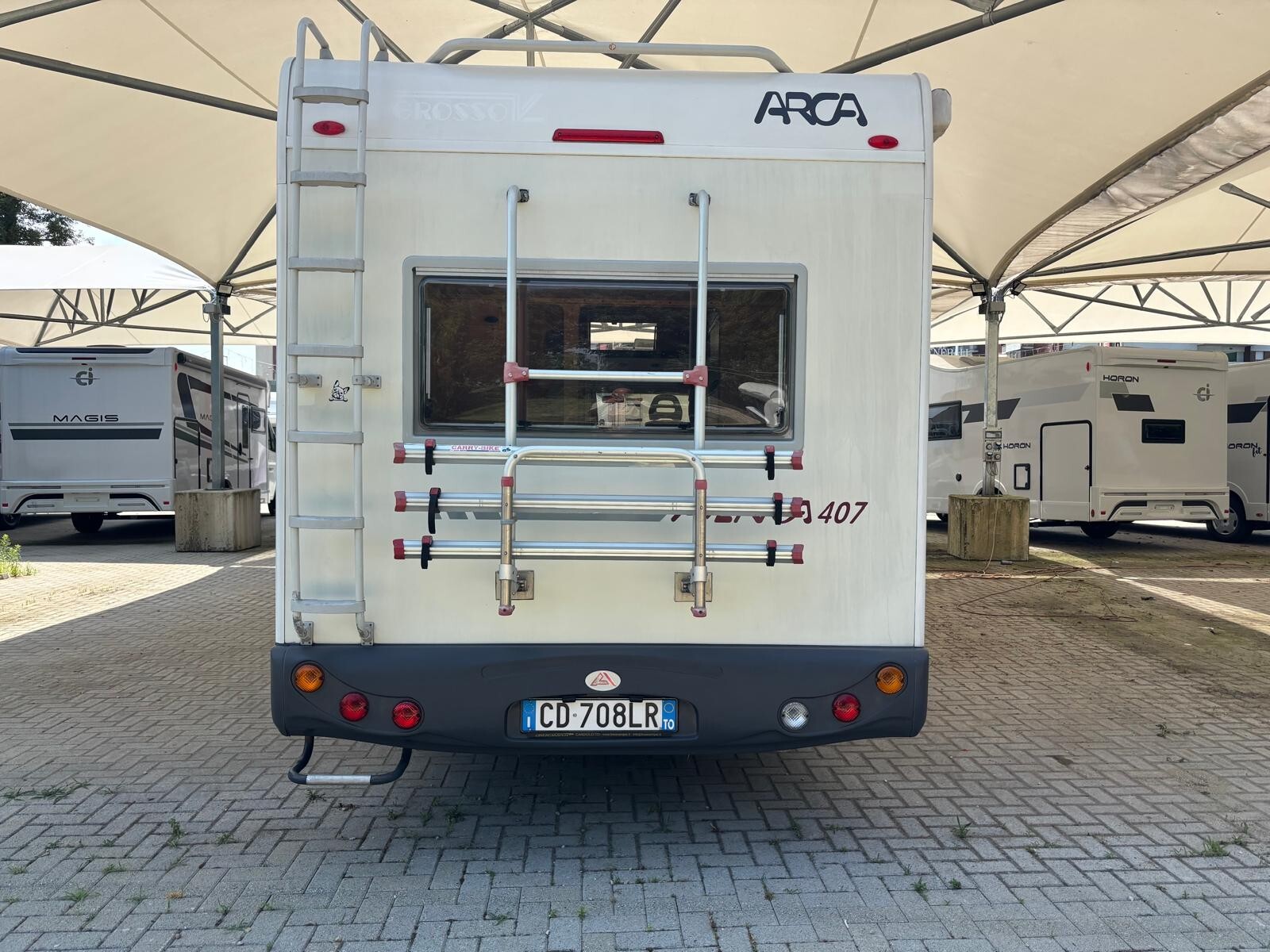 Arca America 407 camper