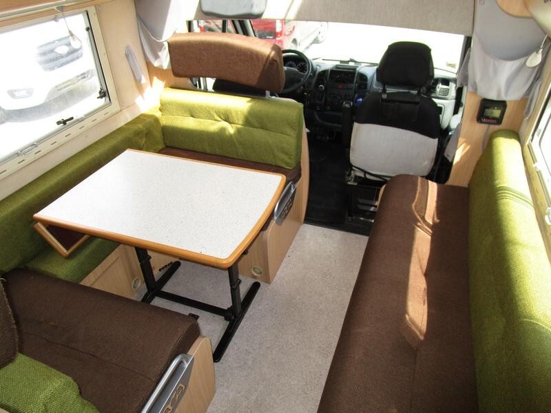 Arca M715GLT accessoriato con aria condiz e Viesa