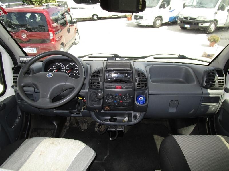 Arca M715GLT accessoriato con aria condiz e Viesa