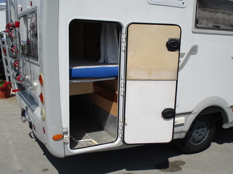 Arca M715GLT accessoriato con aria condiz e Viesa