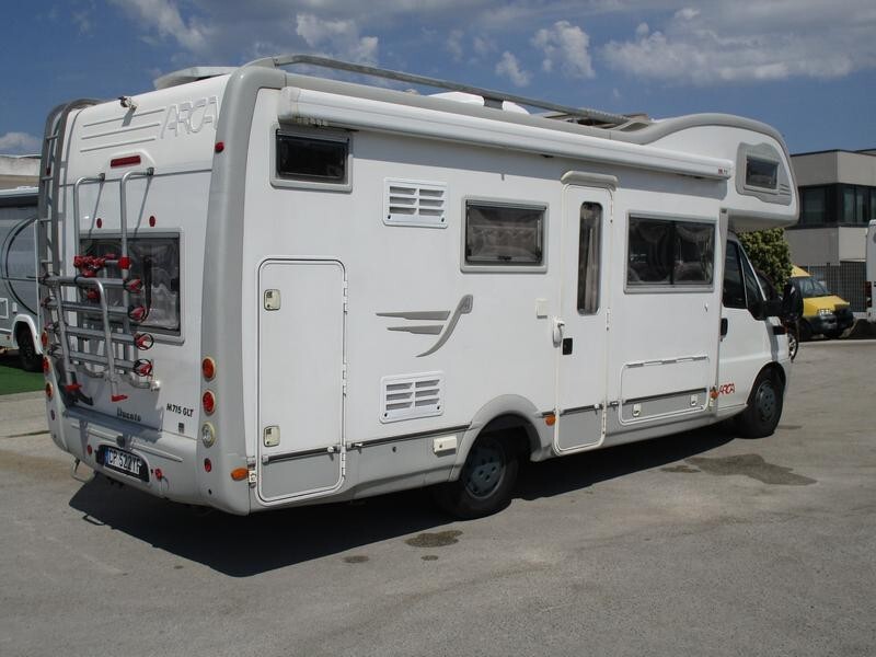 Arca M715GLT accessoriato con aria condiz e Viesa