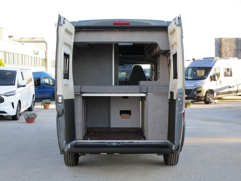 Possl Summit 600 Shine km 0 Combi Diesel fatturabi