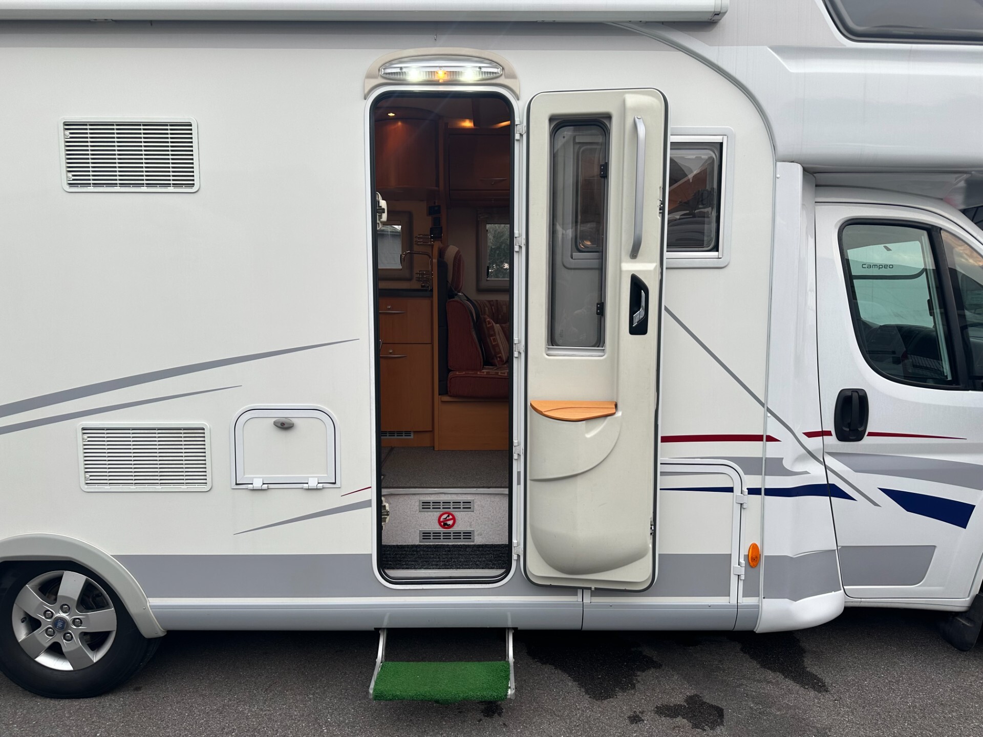 Frankia A 740 DB