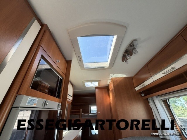 CARAVELAIR VENICIA CARAVAN 6 POSTI MOVER CLIMA FRI
