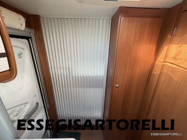 CARAVELAIR VENICIA CARAVAN 6 POSTI MOVER CLIMA FRI