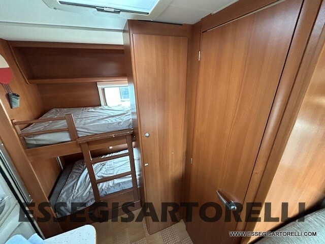 CARAVELAIR VENICIA CARAVAN 6 POSTI MOVER CLIMA FRI