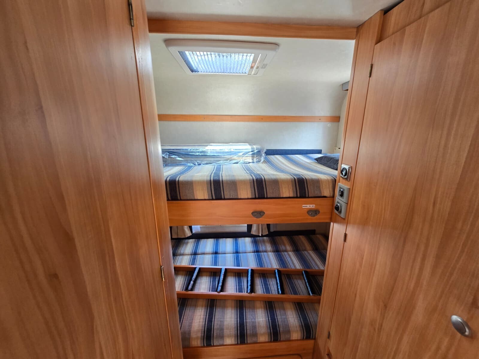 Adria CORAL A 680 SK CAMPER MANSARDATO GARAGE