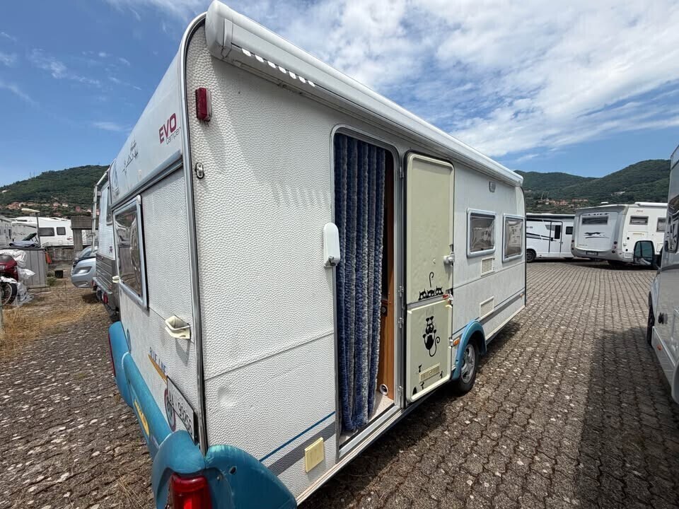 Knaus Sport Blu Line